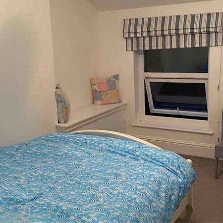 Lilly'S Cottage, Filey, Sleeps 8 Экстерьер фото